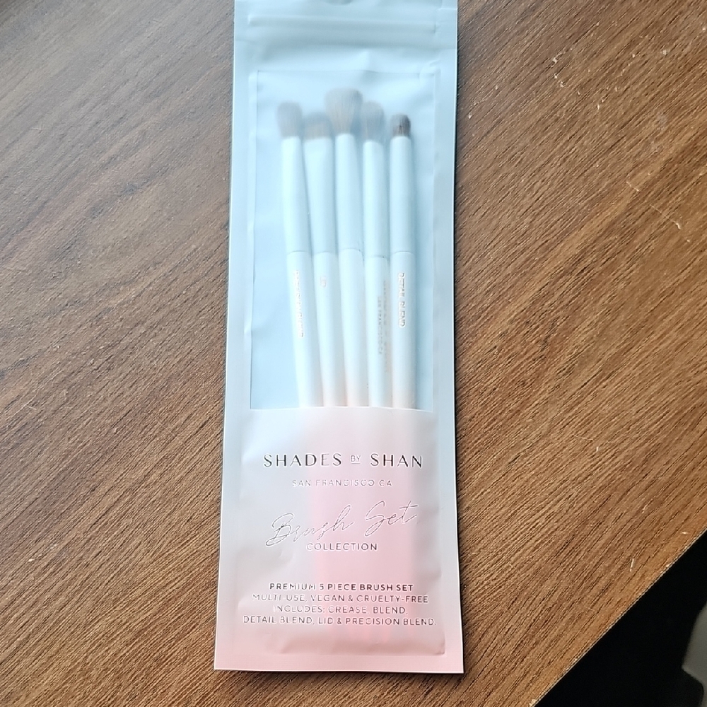 New Shades by Shan White Multi Use Eye Brush Set - 5 Piece